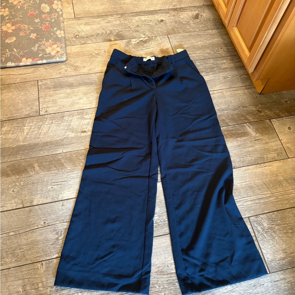 Abercrombie & Fitch navy pants